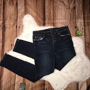 NWOT dark wash skinny jeans 